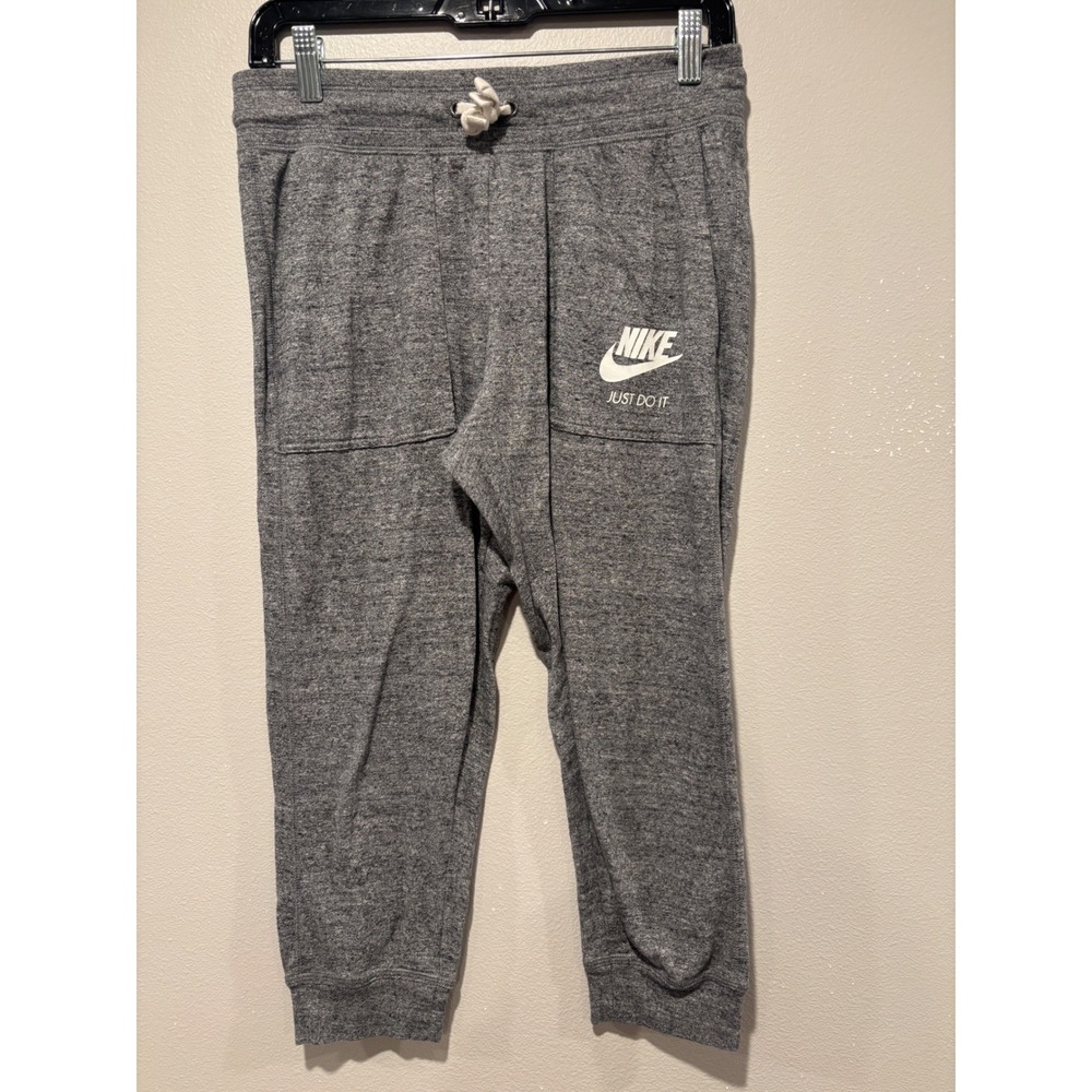 Nike Gym Vintage Joggers Womens Small Grey Heathered Cropped Sweatpants